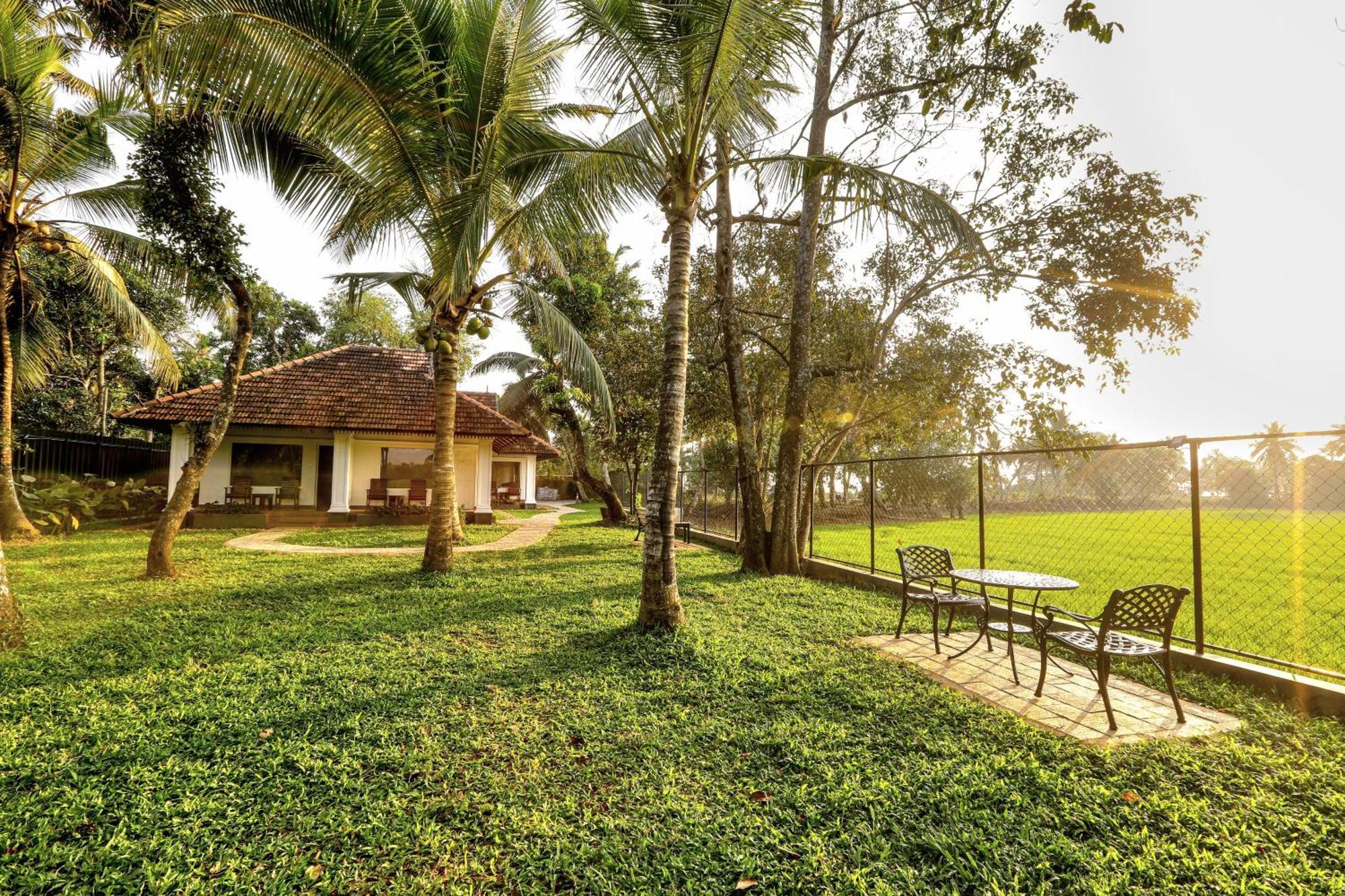 Paadam By The Backwaters Kumarakom Buitenkant foto